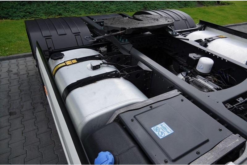 Tractor unit Volvo FH 500 / I-PARK COOL / I-SHIFT: picture 18 Tractor unit Volvo FH 500 / I-PARK COOL / I-SHIFT: picture 18