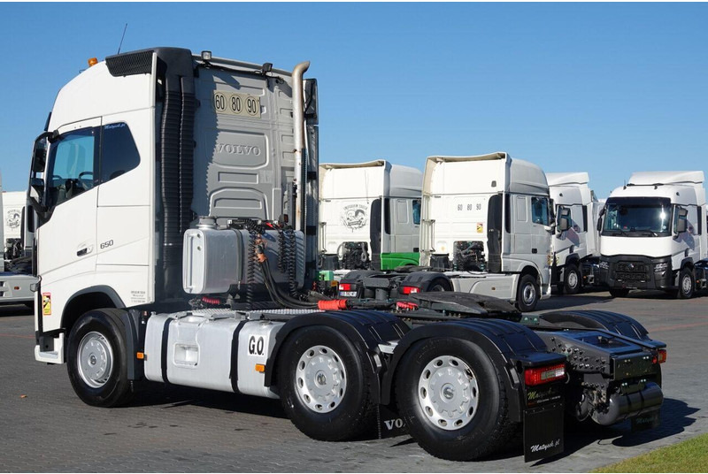 Tractor unit Volvo FH16 / 650 / 6x4 / HYDRAULIKA / I -PARK COOL / 3 OSIOWY CIĄGNIK: picture 7 Tractor unit Volvo FH16 / 650 / 6x4 / HYDRAULIKA / I -PARK COOL / 3 OSIOWY CIĄGNIK: picture 7