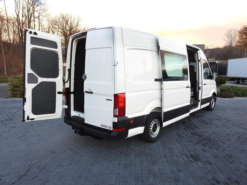 Volkswagen CRAFTER 4X4 4MOTION FURGON BRYGADÓWKA 7 MIEJSC KLIMATYZACJA 1 - Minibus, People carrier: picture 3 Volkswagen CRAFTER 4X4 4MOTION FURGON BRYGADÓWKA 7 MIEJSC KLIMATYZACJA 1 - Minibus, People carrier: picture 3