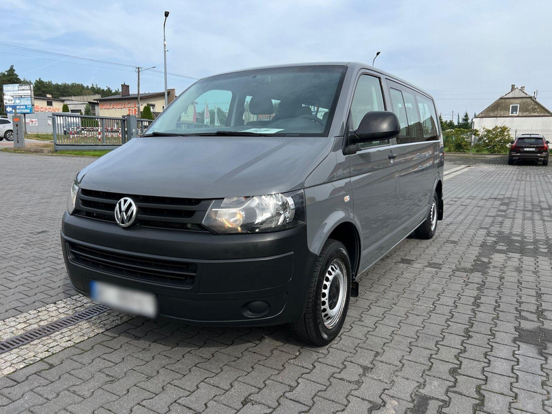 Volkswagen Transporter T5 Brygadówka, Osobowy, 9-miejsc, Jeden Właściciel, - Minibus, People carrier: picture 1 Volkswagen Transporter T5 Brygadówka, Osobowy, 9-miejsc, Jeden Właściciel, - Minibus, People carrier: picture 1