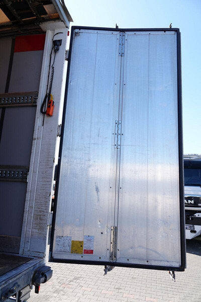 Curtain side truck Volvo FH 420 / 4x2 / SOLÓWKA / FIRANKA 9.10 M / I-PARK COOL / WINDA DH: picture 16 Curtain side truck Volvo FH 420 / 4x2 / SOLÓWKA / FIRANKA 9.10 M / I-PARK COOL / WINDA DH: picture 16