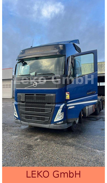Volvo FH 500 - Container transporter/ Swap body truck: picture 2 Volvo FH 500 - Container transporter/ Swap body truck: picture 2