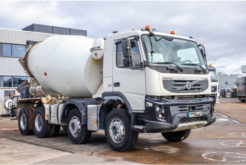 Volvo FMX 410 +LIEBHERR9M³ - Concrete mixer truck: picture 3 Volvo FMX 410 +LIEBHERR9M³ - Concrete mixer truck: picture 3