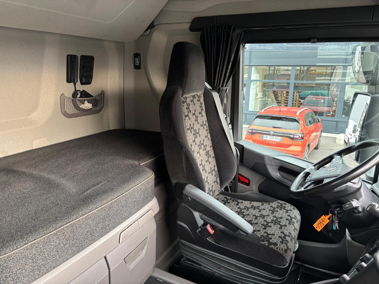 SCANIA R 500 A4x2NA - Tractor unit: picture 2 SCANIA R 500 A4x2NA - Tractor unit: picture 2