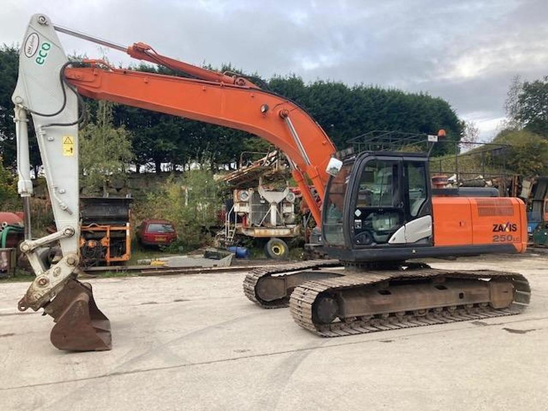Hitachi ZX250LC - Excavator: picture 5 Hitachi ZX250LC - Excavator: picture 5