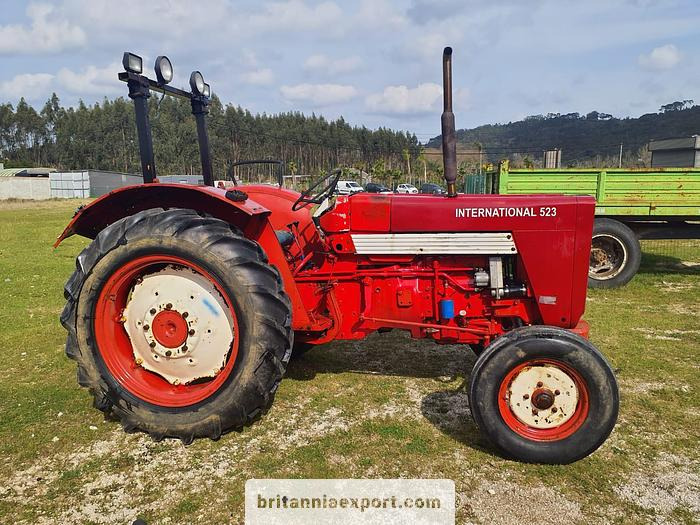 INTERNATIONAL 523 Farm Tractor | 2.9 diesel | 3 cylinder | - Farm tractor: picture 1 INTERNATIONAL 523 Farm Tractor | 2.9 diesel | 3 cylinder | - Farm tractor: picture 1