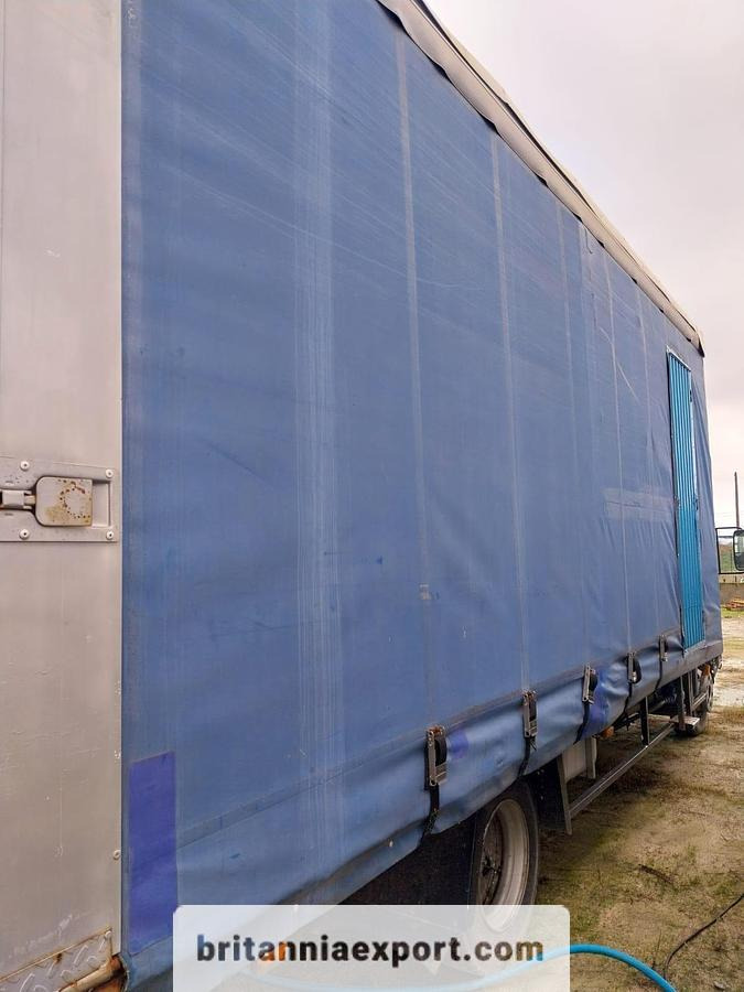 Curtain side truck MITSUBISHI Canter FE659 HD 3.9 TD | Euro 2 | 7.5 ton | Tail Lift: picture 9 Curtain side truck MITSUBISHI Canter FE659 HD 3.9 TD | Euro 2 | 7.5 ton | Tail Lift: picture 9