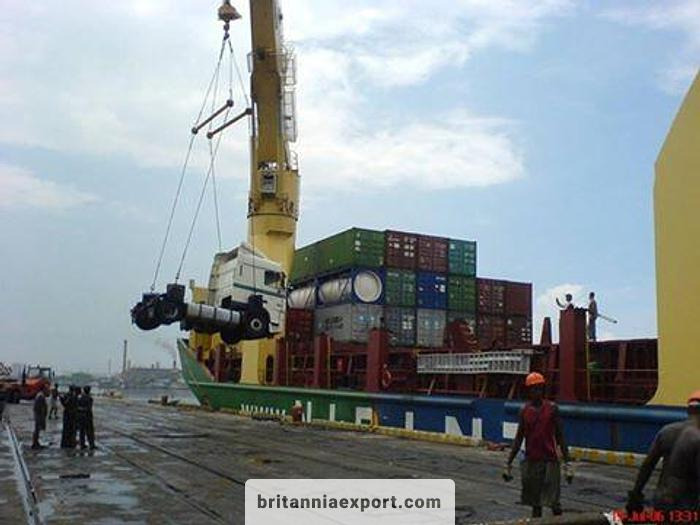 Curtain side truck MITSUBISHI Canter FE659 HD 3.9 TD | Euro 2 | 7.5 ton | Tail Lift: picture 33 Curtain side truck MITSUBISHI Canter FE659 HD 3.9 TD | Euro 2 | 7.5 ton | Tail Lift: picture 33