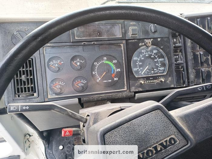 Cab chassis truck VOLVO FL6 19 | Intercooler | On springs | On 10 studs: picture 9