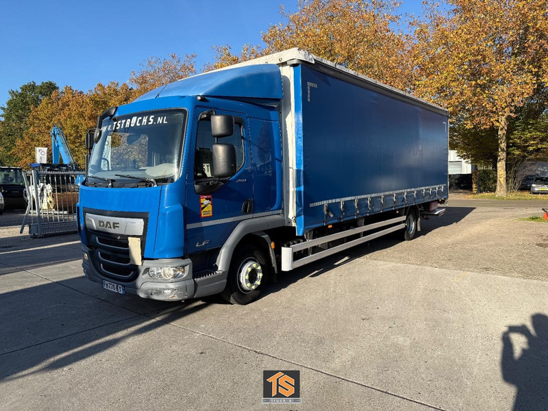 DAF LF 12T 260 AUTOMATIC - LADEBORDWAND - TOP TRUCK - Curtain side truck: picture 1 DAF LF 12T 260 AUTOMATIC - LADEBORDWAND - TOP TRUCK - Curtain side truck: picture 1