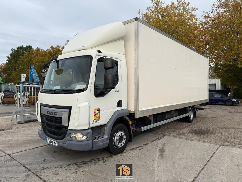 DAF LF180 12 TON - LADEBORDWAND - TOP TRUCK - Box truck: picture 1 DAF LF180 12 TON - LADEBORDWAND - TOP TRUCK - Box truck: picture 1