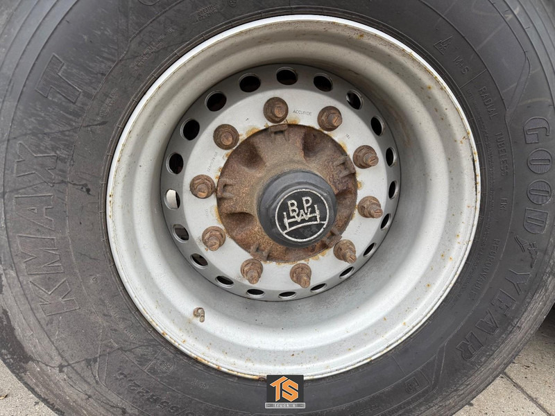 Krone KRONE SD BPW - STACK 5X - GARDINEN/CURTAIN - TOP! - Curtainsider semi-trailer: picture 3 Krone KRONE SD BPW - STACK 5X - GARDINEN/CURTAIN - TOP! - Curtainsider semi-trailer: picture 3