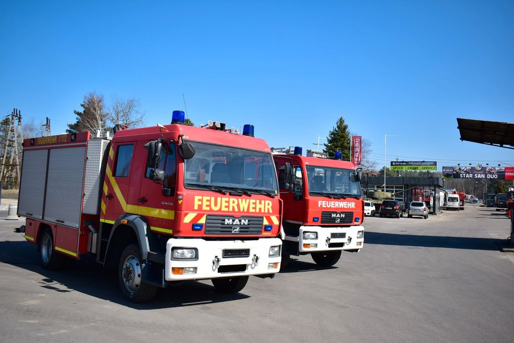 Fire engine MAN 4x4 Firetruck Feuerwehr DOKA Expedition Camper: picture 28 Fire engine MAN 4x4 Firetruck Feuerwehr DOKA Expedition Camper: picture 28