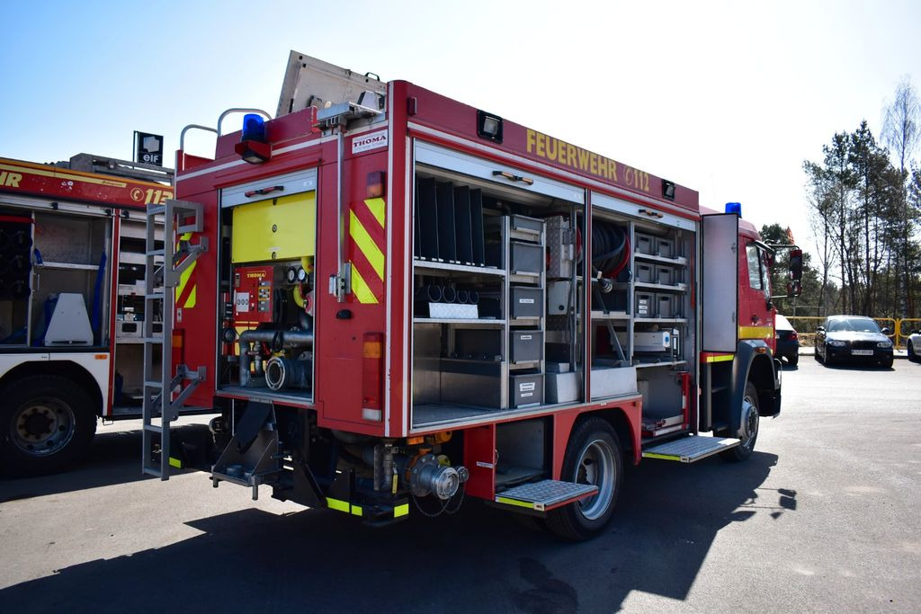 Fire engine MAN 4x4 Firetruck Feuerwehr DOKA Expedition Camper: picture 8 Fire engine MAN 4x4 Firetruck Feuerwehr DOKA Expedition Camper: picture 8