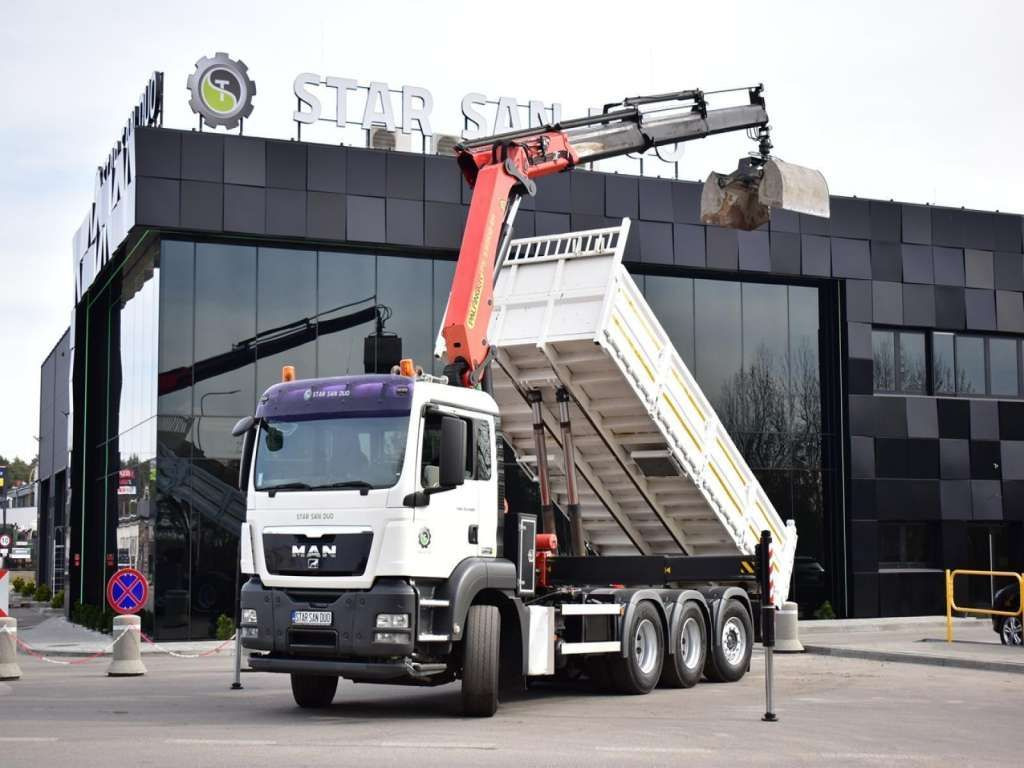 MAN  TGS 35.400 8X4 PALFINGER PK 33002 CRANE KIPPER - Tipper: picture 1 MAN  TGS 35.400 8X4 PALFINGER PK 33002 CRANE KIPPER - Tipper: picture 1