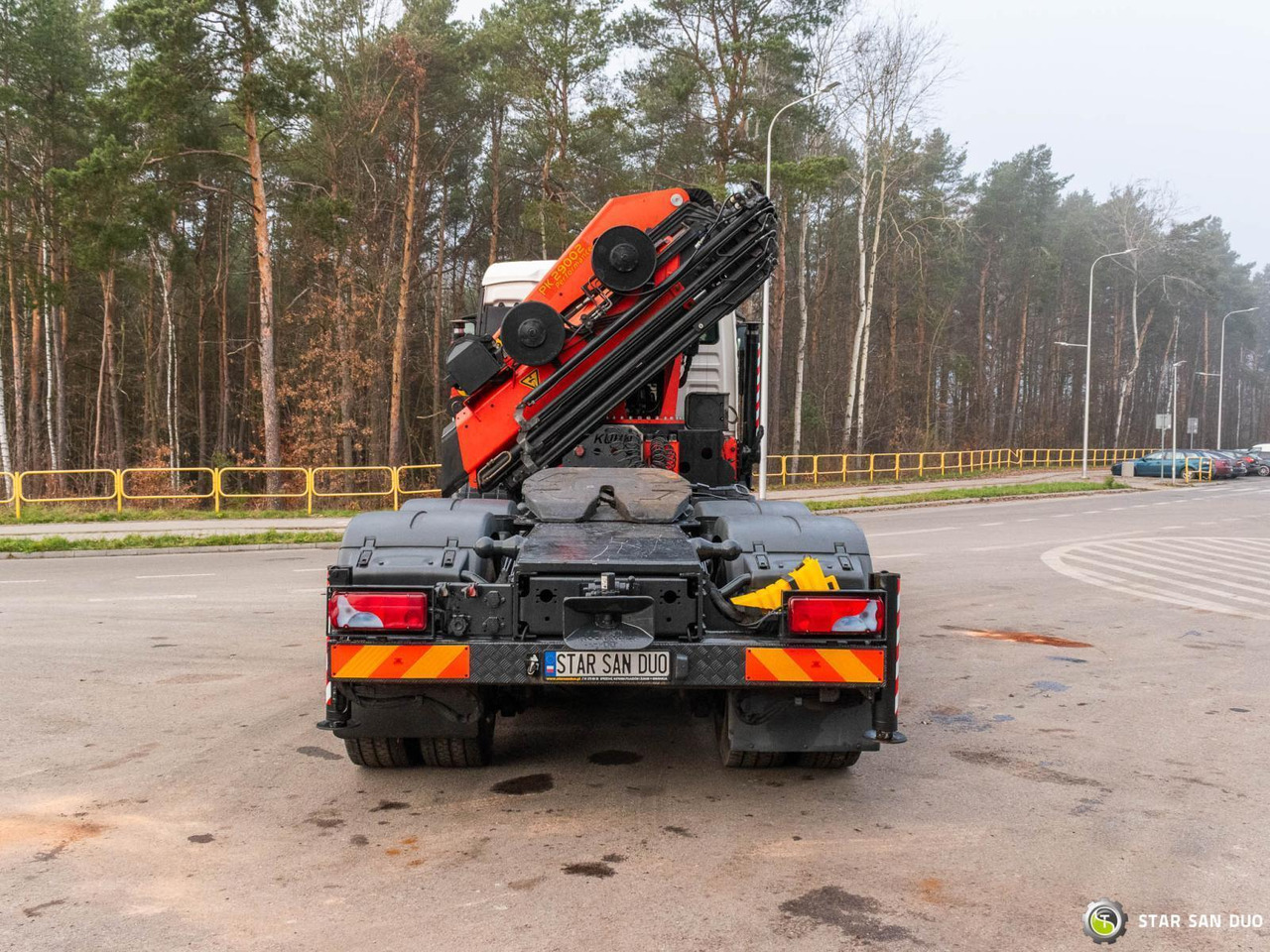 Crane truck : picture 8 Crane truck : picture 8