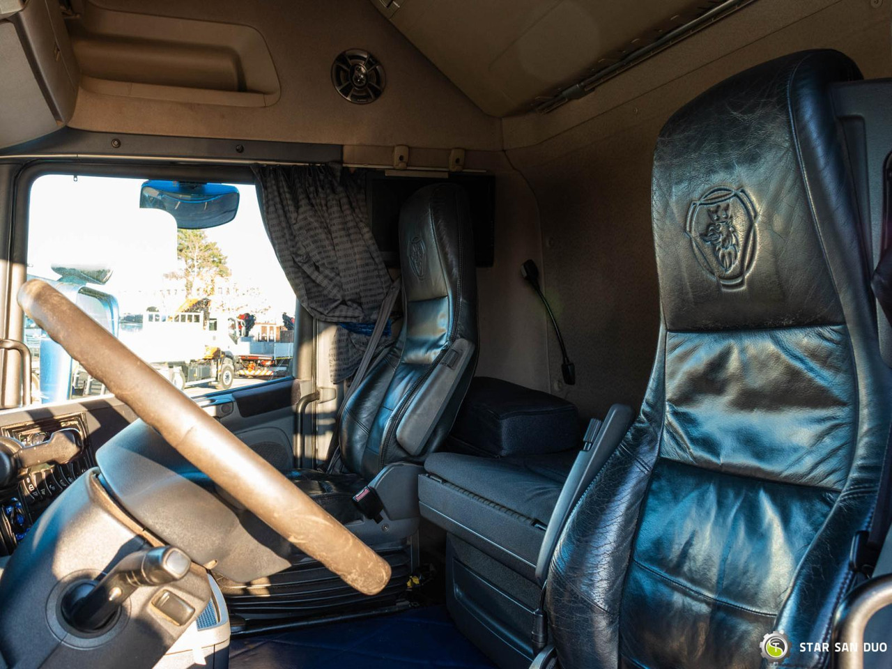 Crane truck : picture 16