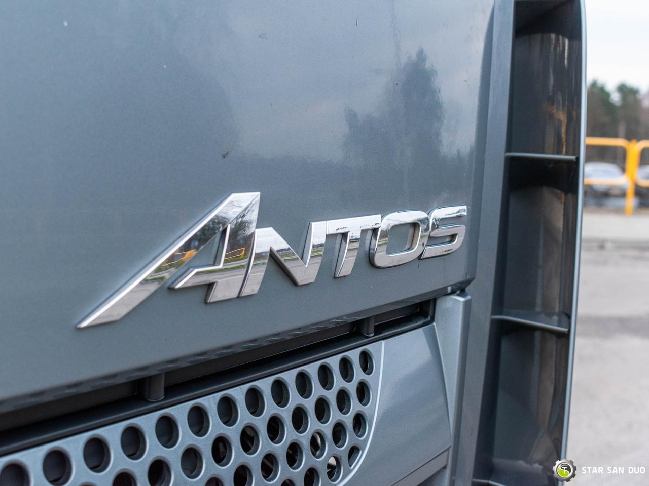 - Cab chassis truck: picture 2 - Cab chassis truck: picture 2