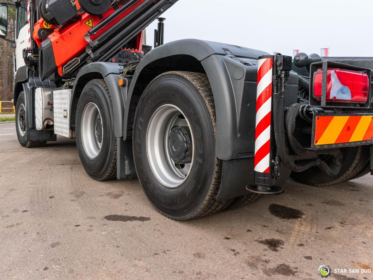 Crane truck : picture 22 Crane truck : picture 22