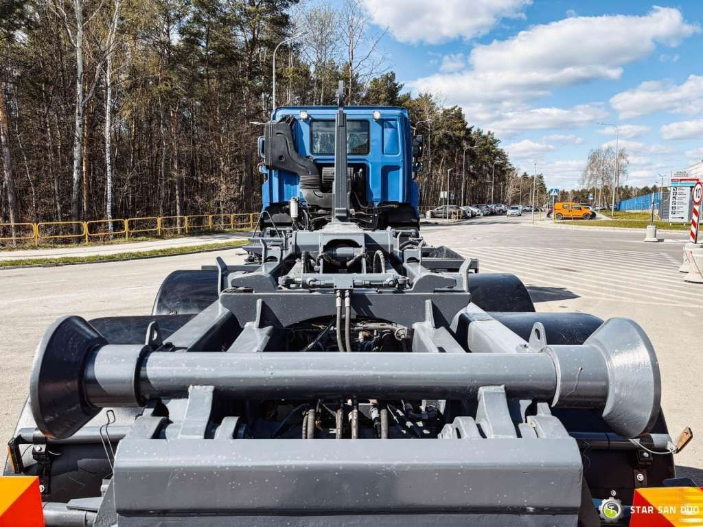 Tatra T158 PHOENIX 6x6 Euro 6 - Cab chassis truck: picture 4 Tatra T158 PHOENIX 6x6 Euro 6 - Cab chassis truck: picture 4