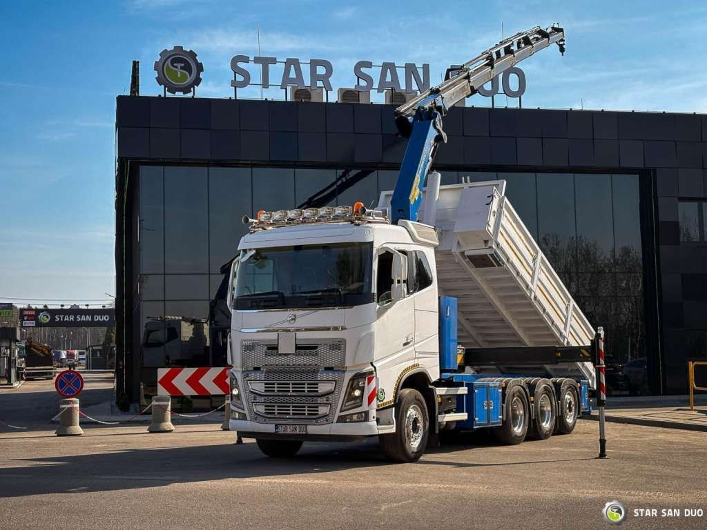 Volvo  FH 16.550 8x4 Palfinger PK 34002-SH Crane Kippe - Crane truck: picture 1 Volvo  FH 16.550 8x4 Palfinger PK 34002-SH Crane Kippe - Crane truck: picture 1