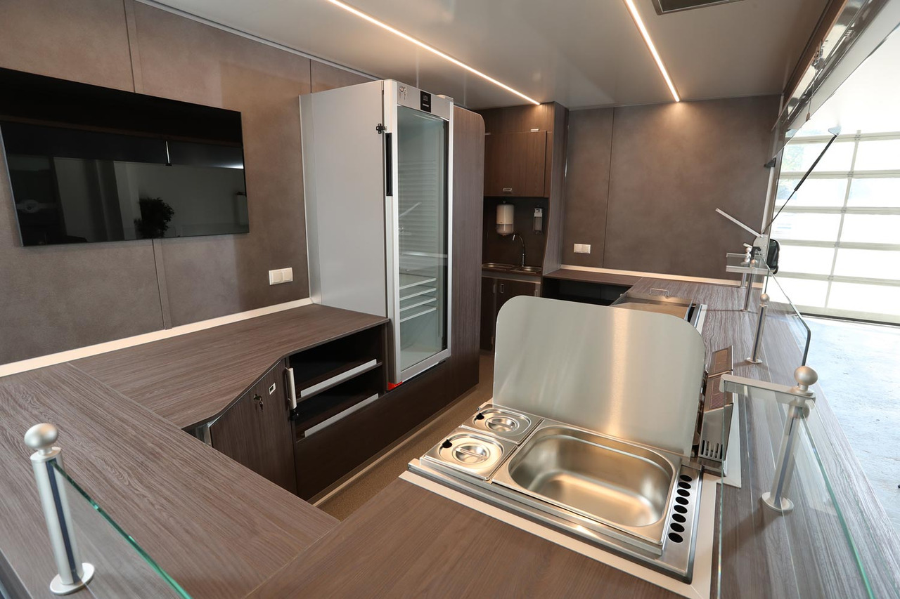 Mobil BORCO HÖHNS - Food truck: picture 3 Mobil BORCO HÖHNS - Food truck: picture 3