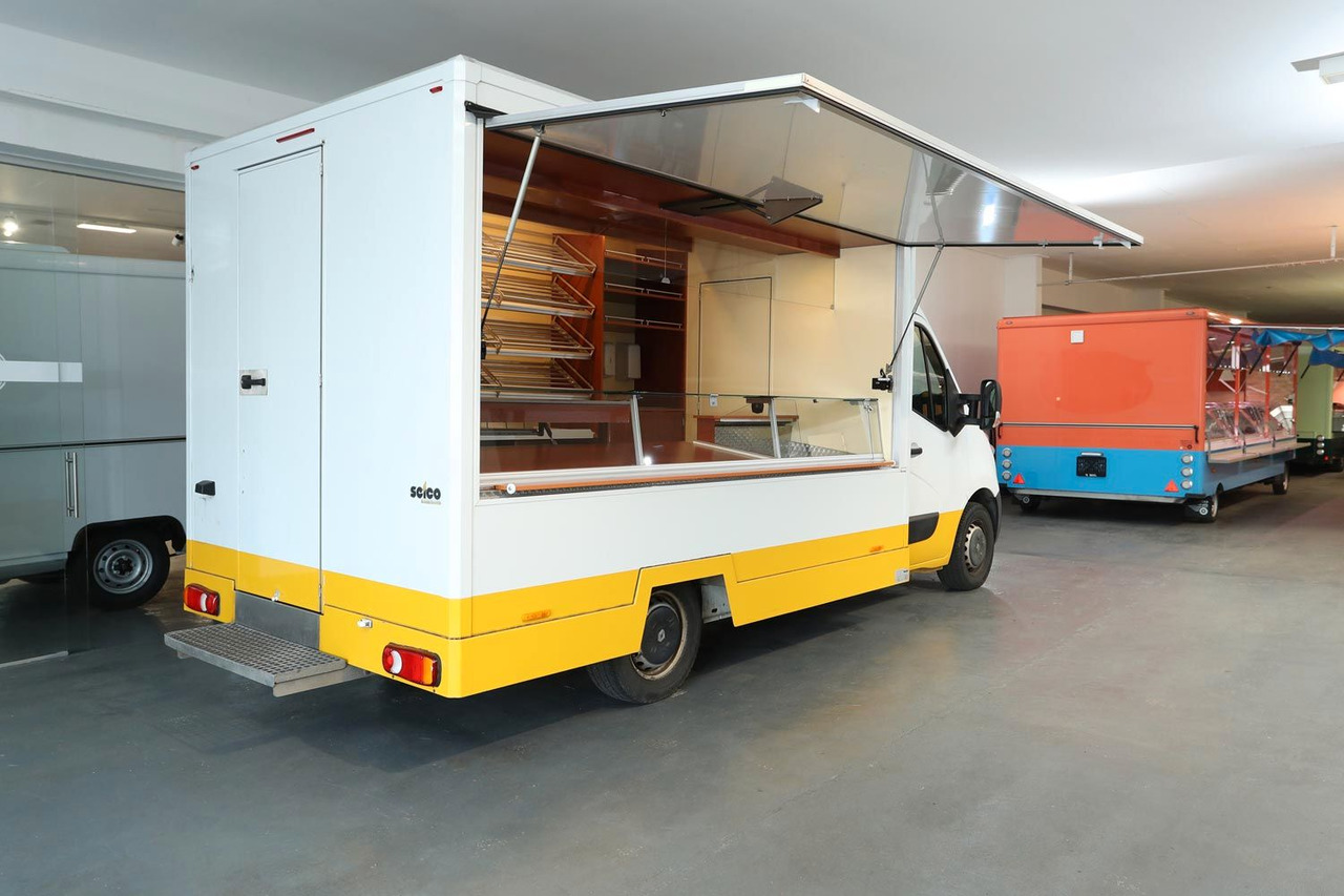 Renault Master - Food truck: picture 5 Renault Master - Food truck: picture 5
