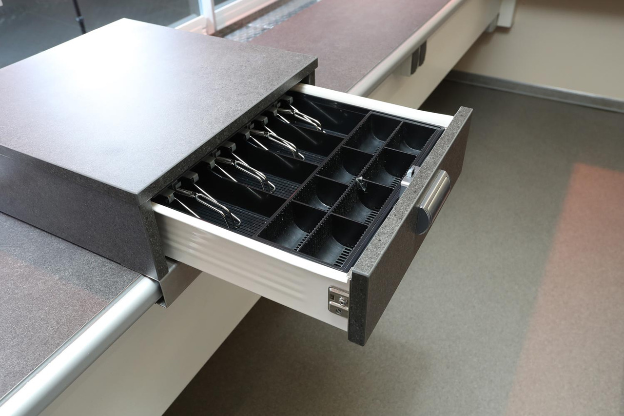 Food trailer Verkaufsanhänger BORCO HÖHNS: picture 12 Food trailer Verkaufsanhänger BORCO HÖHNS: picture 12