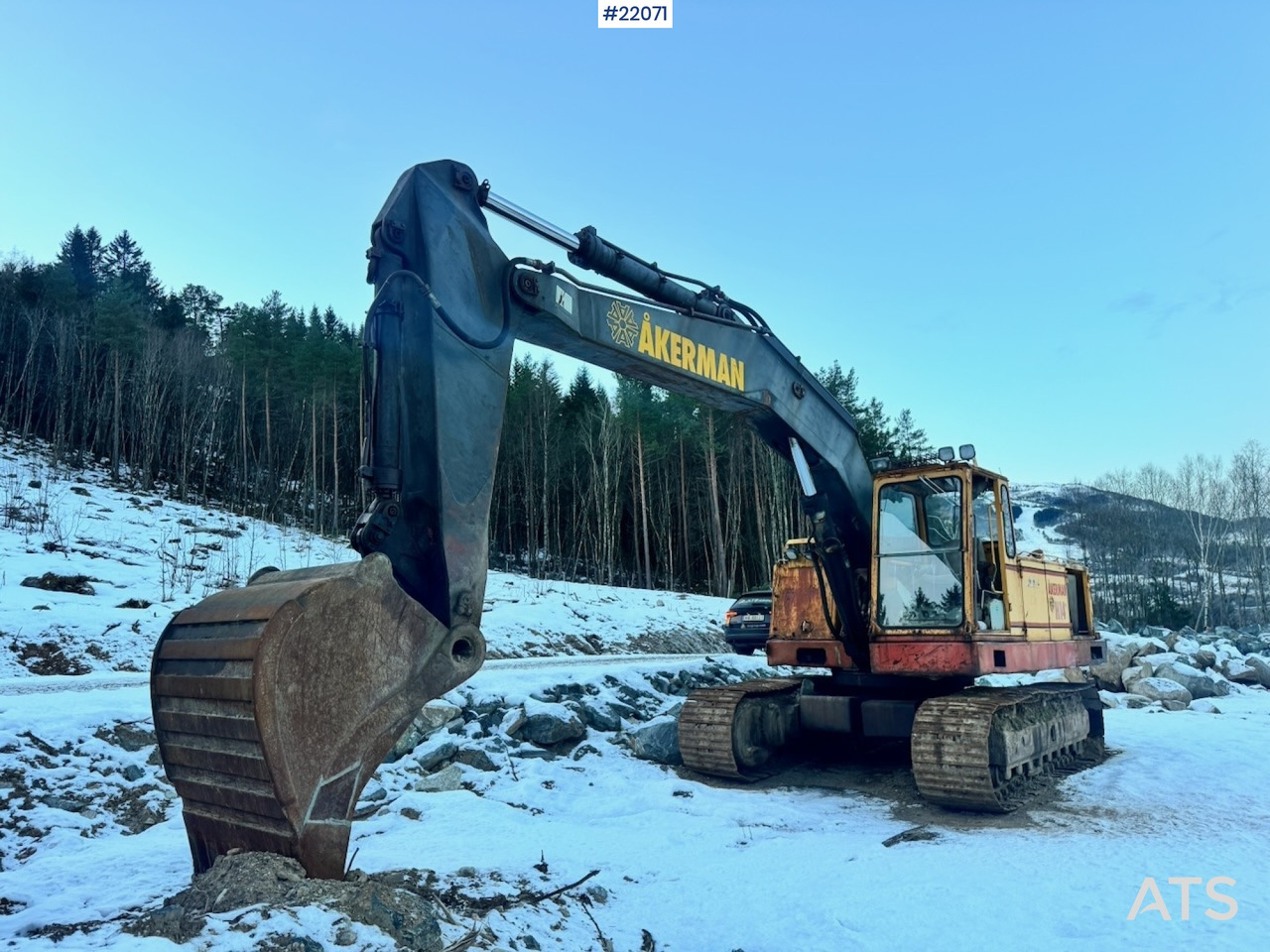 Åkerman Ca. 1984 Åkerman H14 Beltegraver m/ Graveskuffe - Excavator: picture 1 Åkerman Ca. 1984 Åkerman H14 Beltegraver m/ Graveskuffe - Excavator: picture 1