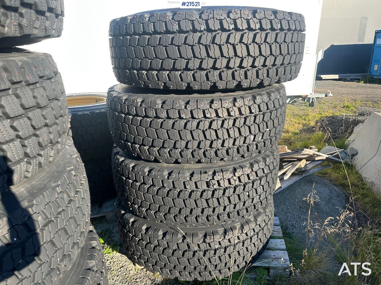 Bridgestone dekk - Tire for Construction machinery: picture 3 Bridgestone dekk - Tire for Construction machinery: picture 3