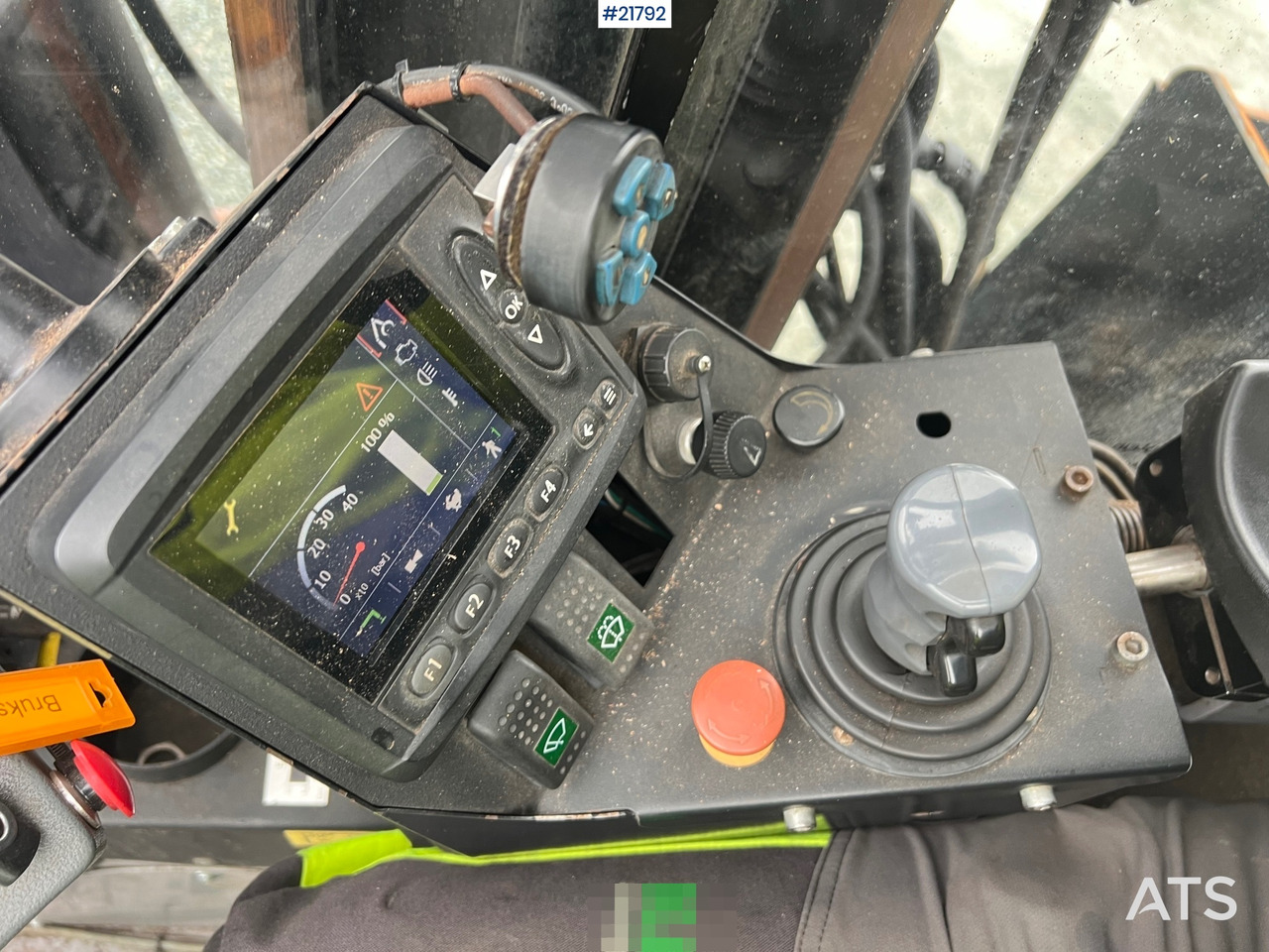 Wood chipper Bruks 806st Bio tre kverner m/ Epsilon palfinger m120l97 tømmerkrane: picture 43 Wood chipper Bruks 806st Bio tre kverner m/ Epsilon palfinger m120l97 tømmerkrane: picture 43