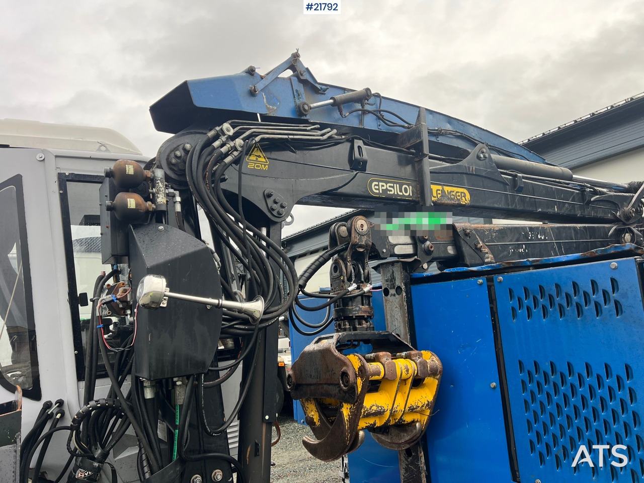 Wood chipper Bruks 806st Bio tre kverner m/ Epsilon palfinger m120l97 tømmerkrane: picture 16 Wood chipper Bruks 806st Bio tre kverner m/ Epsilon palfinger m120l97 tømmerkrane: picture 16