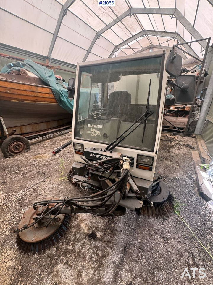 Bucher K-1700 - Road sweeper: picture 4 Bucher K-1700 - Road sweeper: picture 4