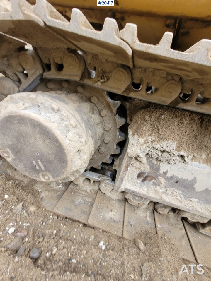 Excavator Caterpillar 330F: picture 16