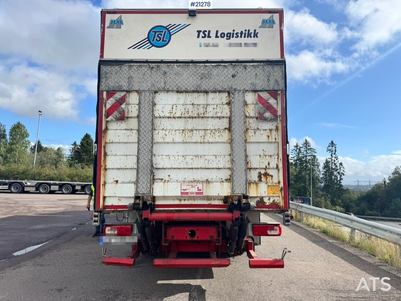Box truck DAF CF440: picture 5
