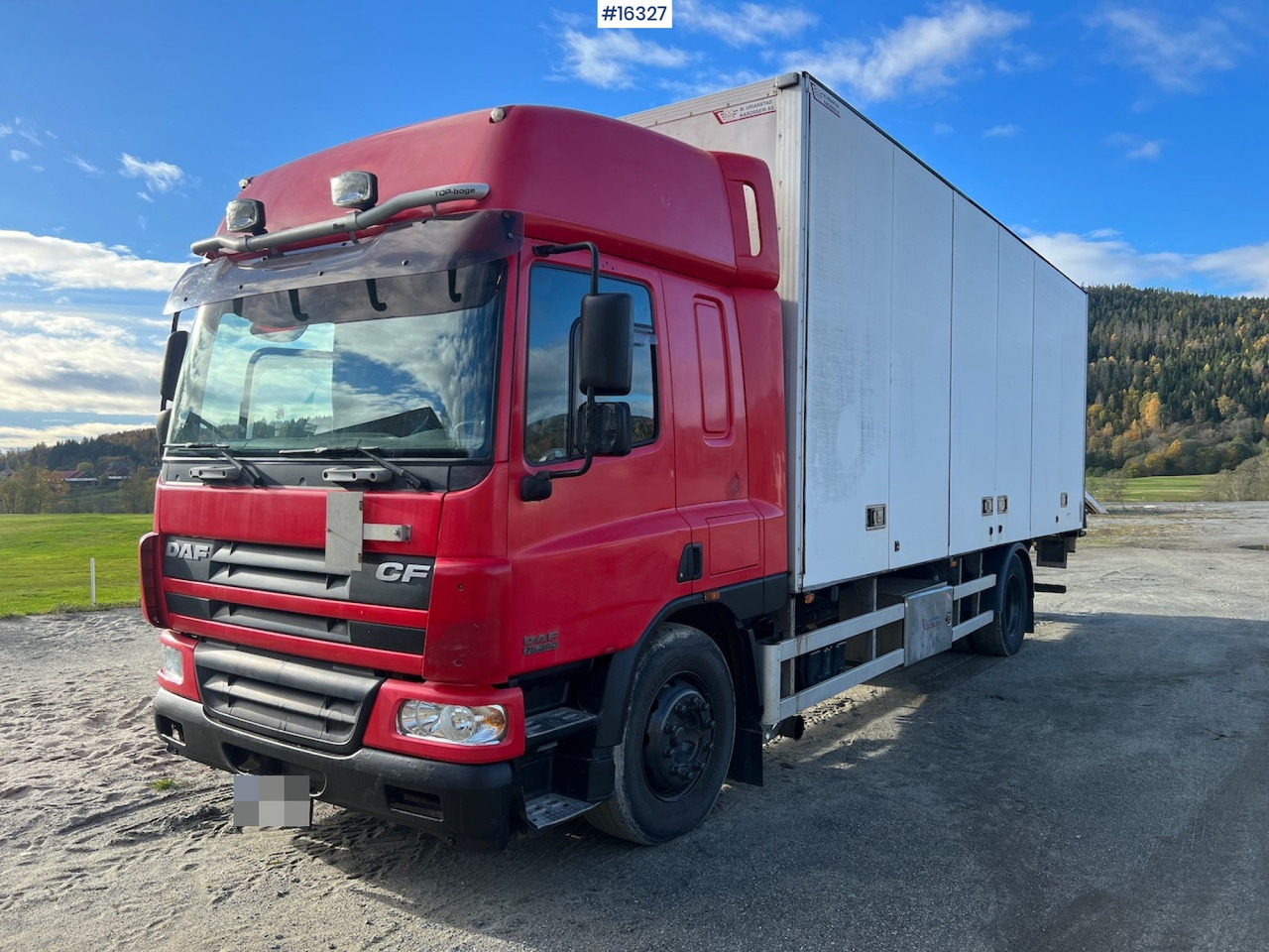 DAF CF75.360 - Box truck: picture 1 DAF CF75.360 - Box truck: picture 1