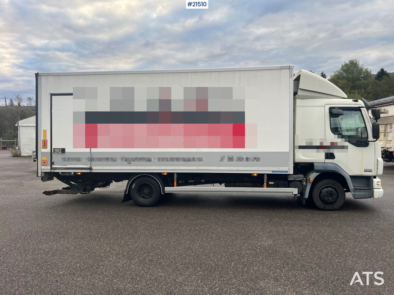 DAF LF 45 4x2 Skapbil m/ lift Rep.Objekt - Box truck: picture 4 DAF LF 45 4x2 Skapbil m/ lift Rep.Objekt - Box truck: picture 4