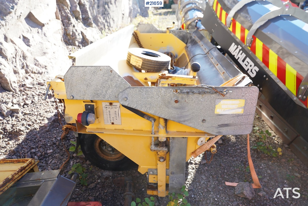 Falköping Falköping sandstrøer for lastebil type LB1000 - Sand/ Salt spreader: picture 2 Falköping Falköping sandstrøer for lastebil type LB1000 - Sand/ Salt spreader: picture 2