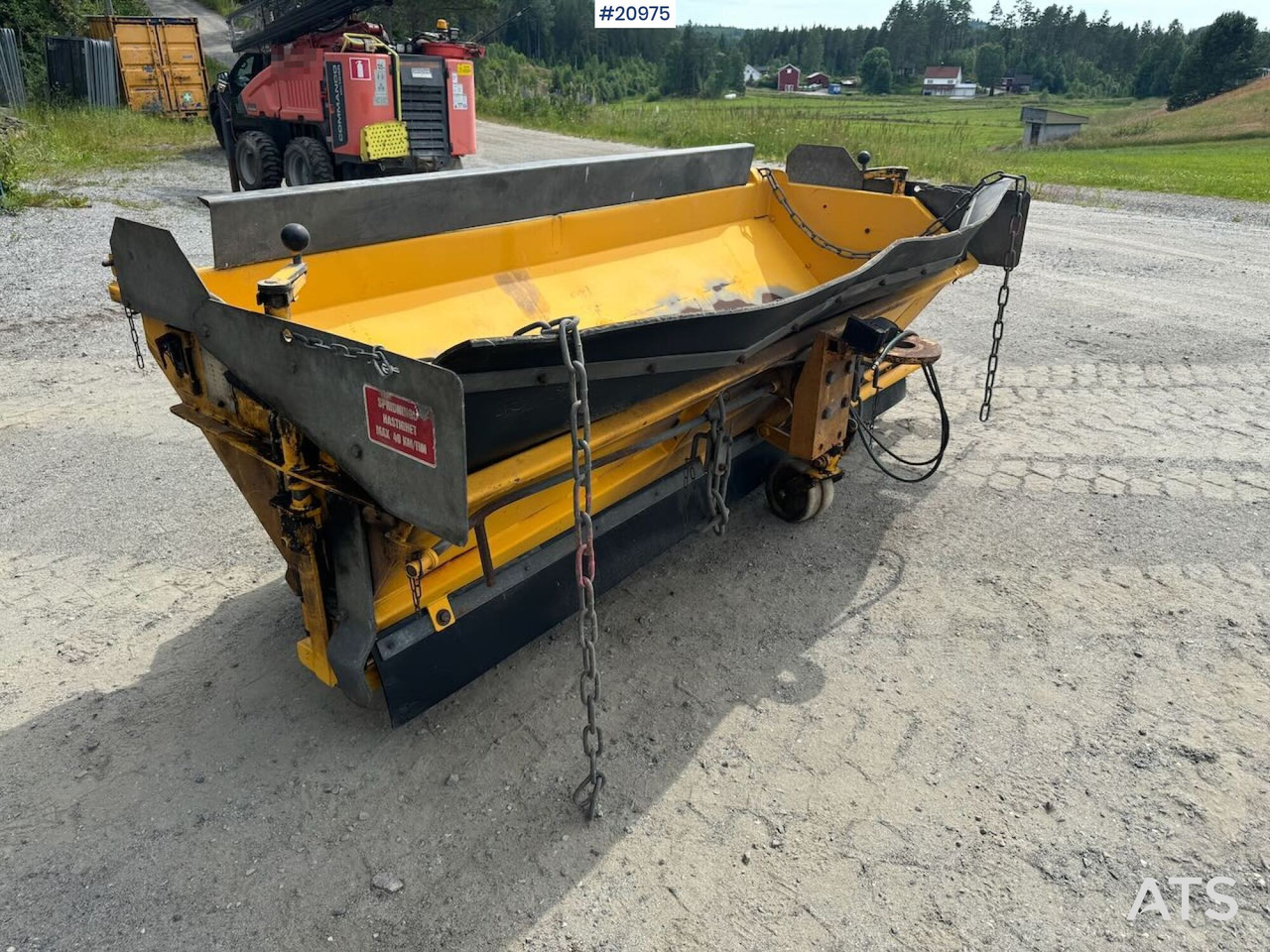 Falköping LB 1000 - Sand/ Salt spreader: picture 4 Falköping LB 1000 - Sand/ Salt spreader: picture 4