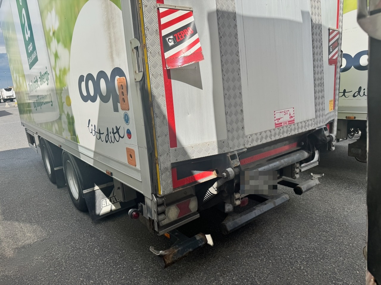 HFR 2 akslet skapkjerre - Refrigerated trailer: picture 3 HFR 2 akslet skapkjerre - Refrigerated trailer: picture 3