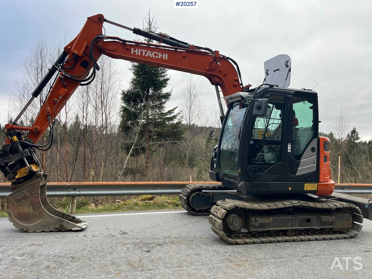 Hitachi ZX85 US-6 - Excavator: picture 3 Hitachi ZX85 US-6 - Excavator: picture 3