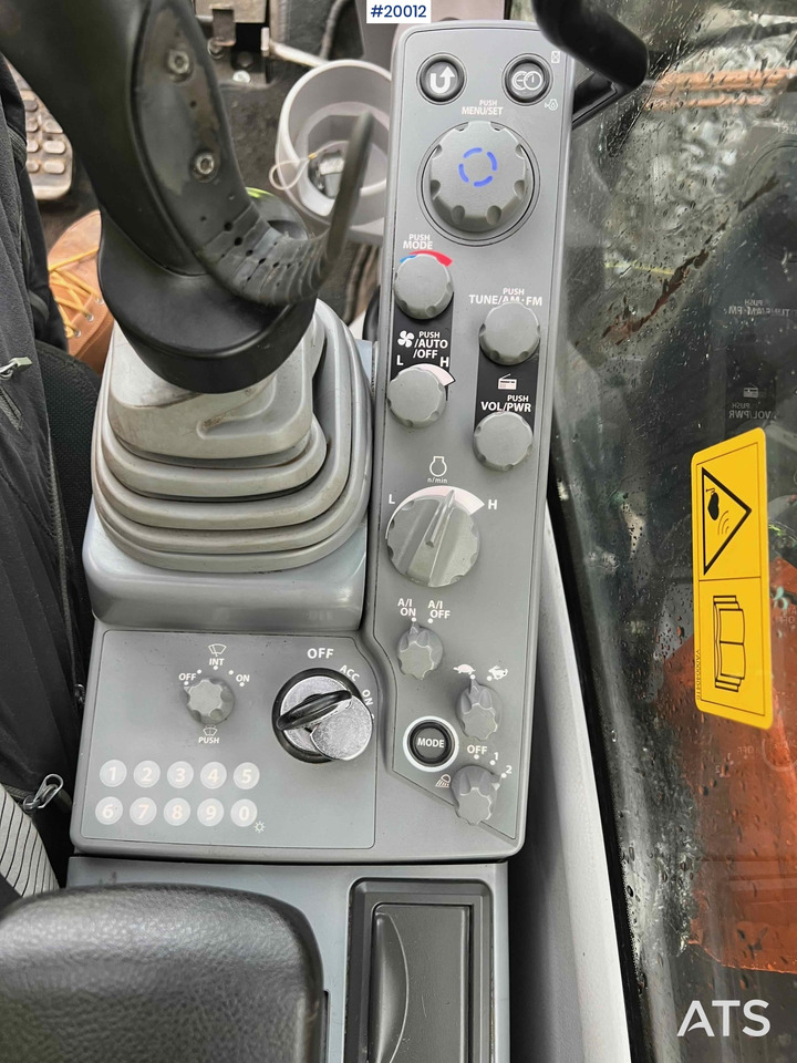 Excavator Hitachi ZX85 US-6: picture 21