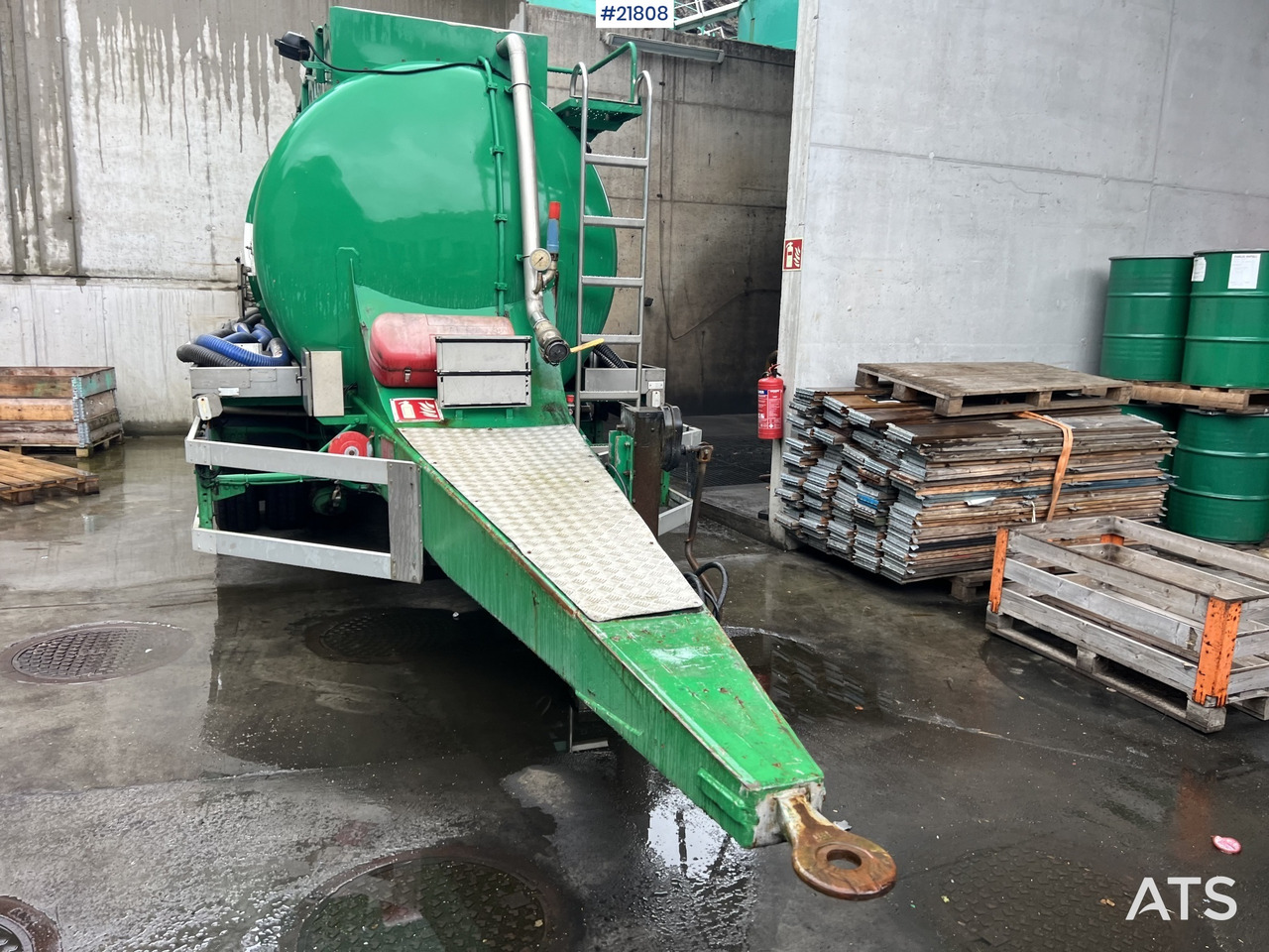 Jyki 2002 jyki ts2-15cr 2 akslet tankhenger rep.objekt - Tanker trailer: picture 3 Jyki 2002 jyki ts2-15cr 2 akslet tankhenger rep.objekt - Tanker trailer: picture 3