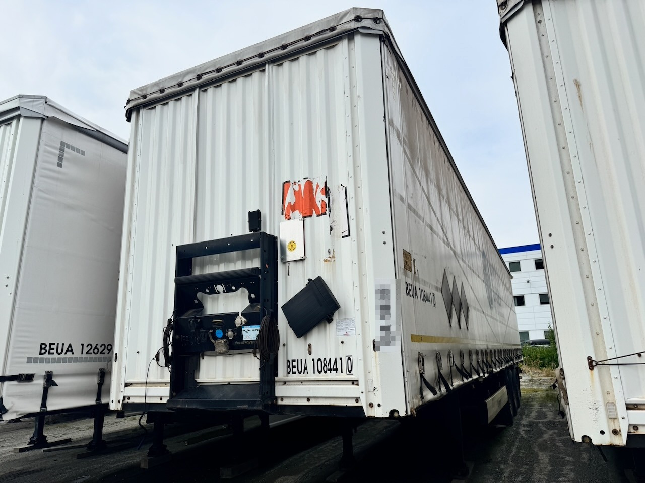 Kaessbohrer Kapelltralle - Curtainsider semi-trailer: picture 1 Kaessbohrer Kapelltralle - Curtainsider semi-trailer: picture 1