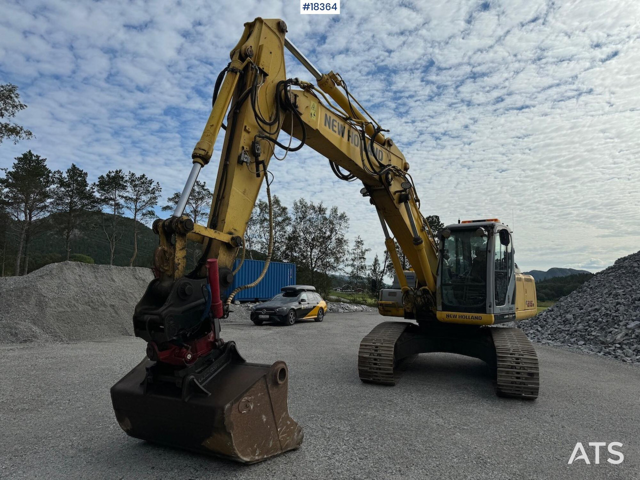 Excavator Kobelco E215B: picture 8 Excavator Kobelco E215B: picture 8