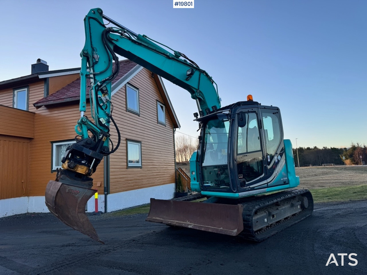 Kobelco SK75SR-3E - Excavator: picture 1 Kobelco SK75SR-3E - Excavator: picture 1