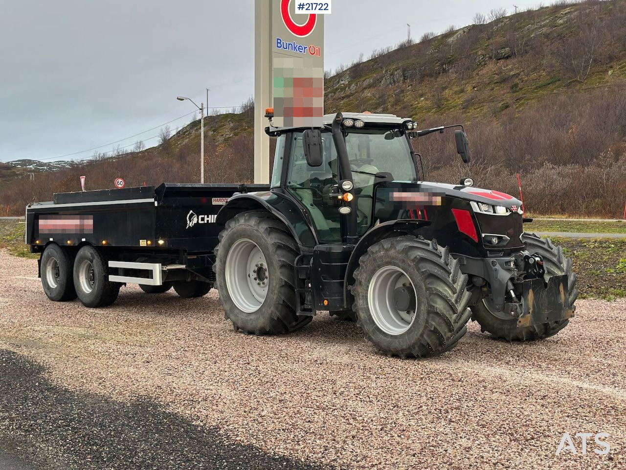 Massey Ferguson 7719 S 4x4 brøyterigget traktor m/ 2 sett dekk, snøfres og henger. SE VIDEO - Farm tractor: picture 5 Massey Ferguson 7719 S 4x4 brøyterigget traktor m/ 2 sett dekk, snøfres og henger. SE VIDEO - Farm tractor: picture 5