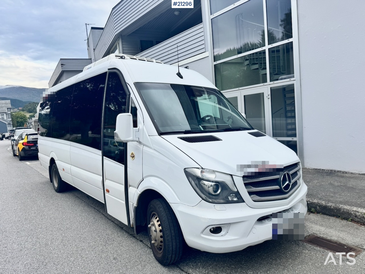 Mercedes 519 CDI - Minibus, People carrier: picture 1 Mercedes 519 CDI - Minibus, People carrier: picture 1