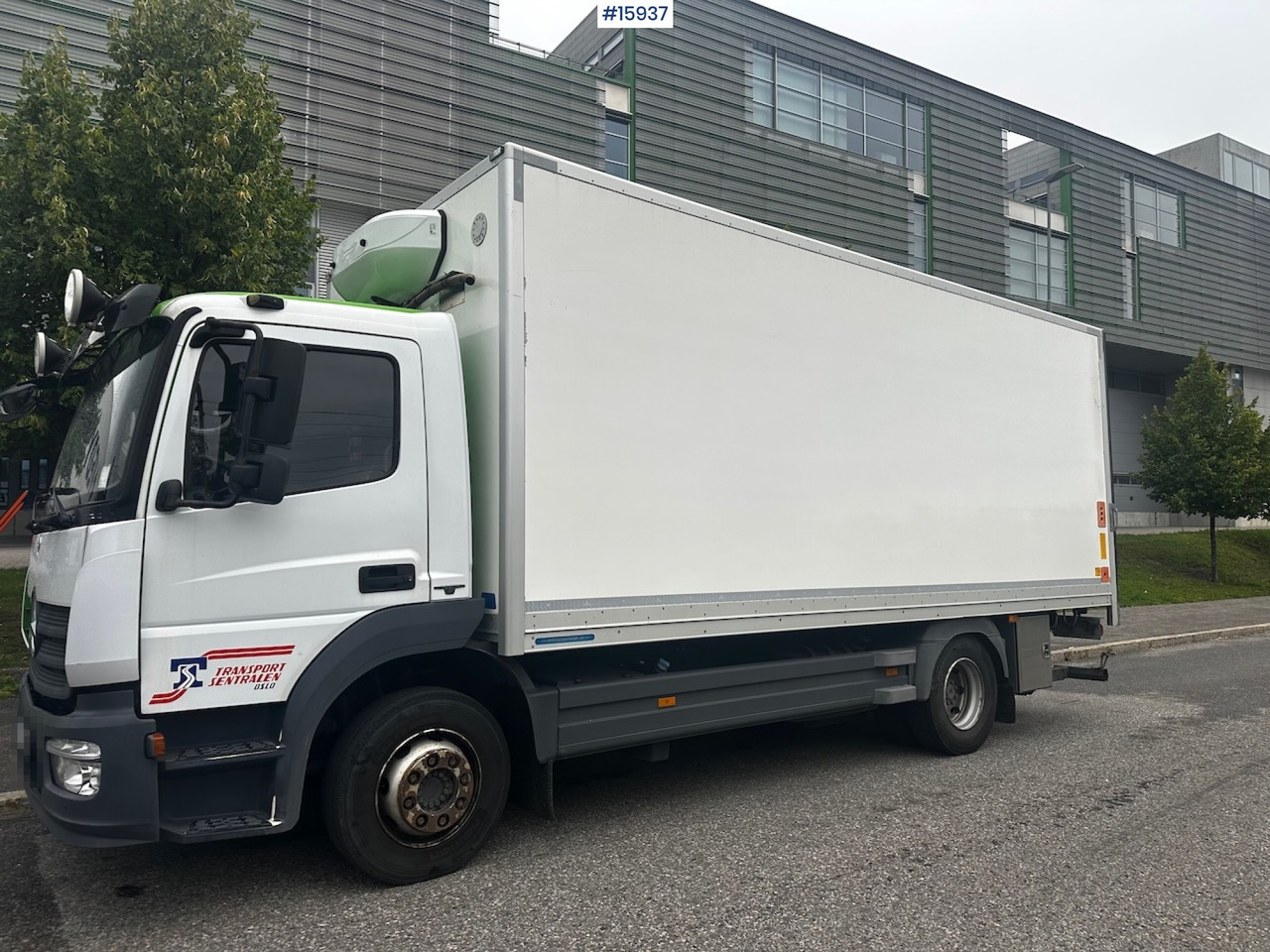 Mercedes Atego - Box truck: picture 2 Mercedes Atego - Box truck: picture 2