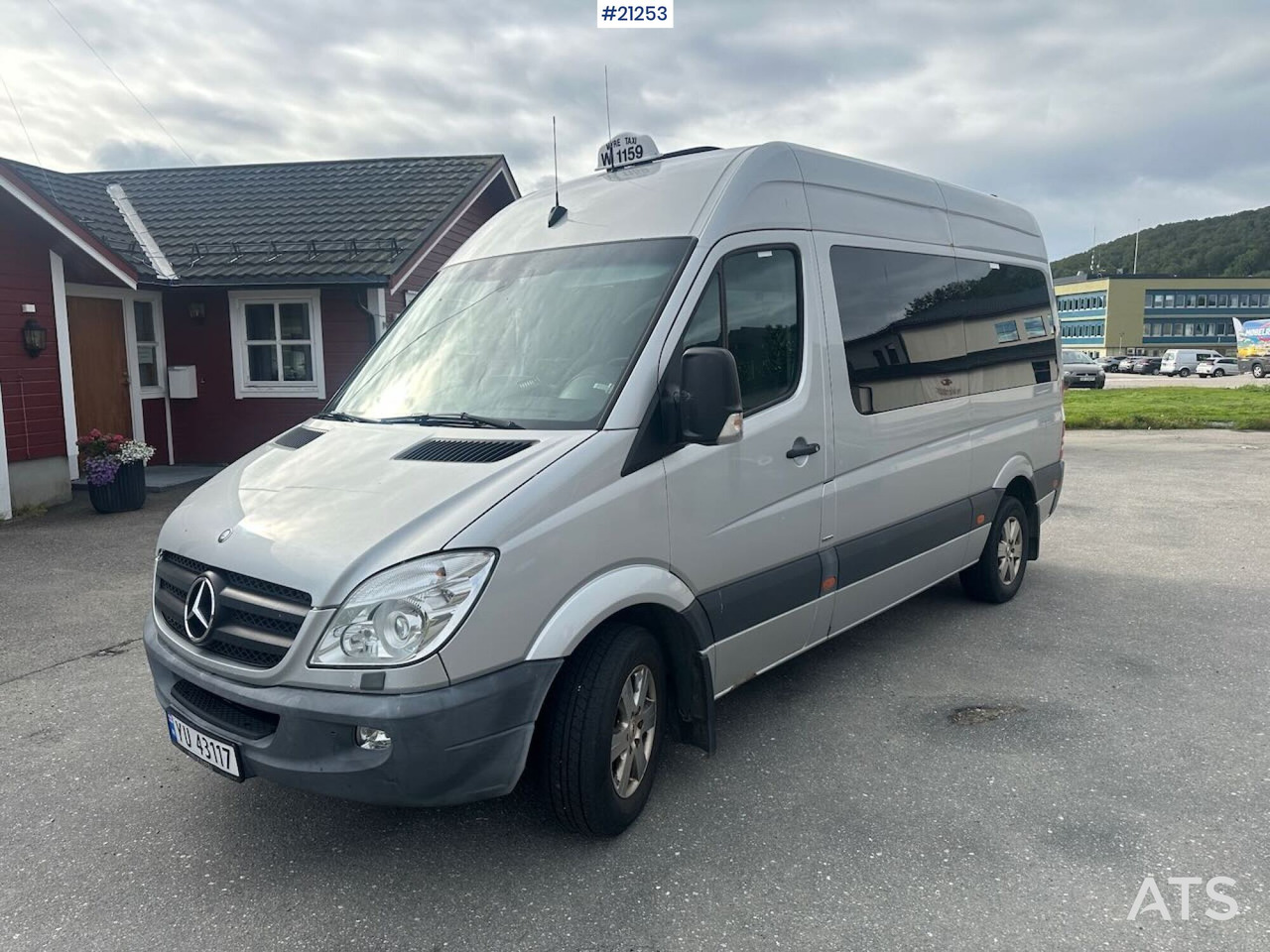 Mercedes Sprinter - Minibus, People carrier: picture 2 Mercedes Sprinter - Minibus, People carrier: picture 2